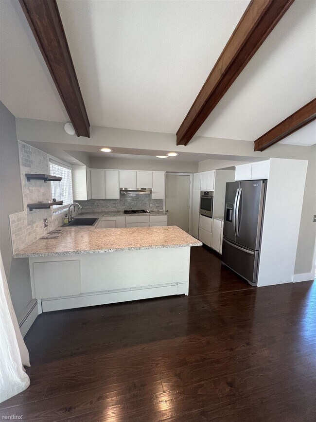 Building Photo - 3 br, 2 bath House - 3850 Algansee Dr NE