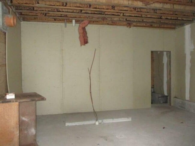 Interior Photo - 15 Depot St