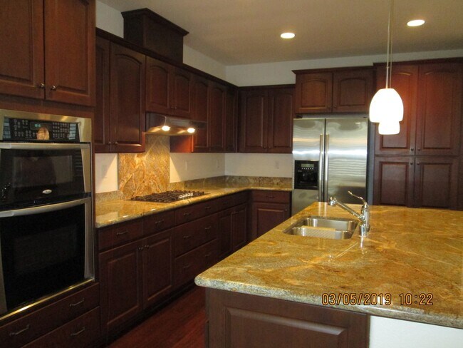 Foto del edificio - 3061 Red Maple Ct