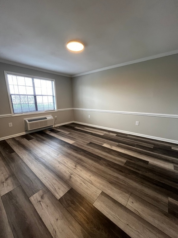 Building Photo - 589 Star Light Dr