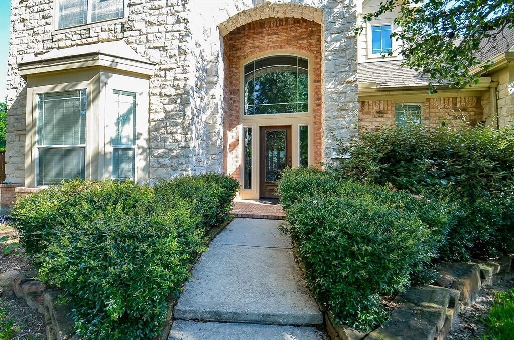Primary Photo - 1407 Kennoway Park Dr