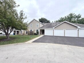 Building Photo - 70 Margate Ct