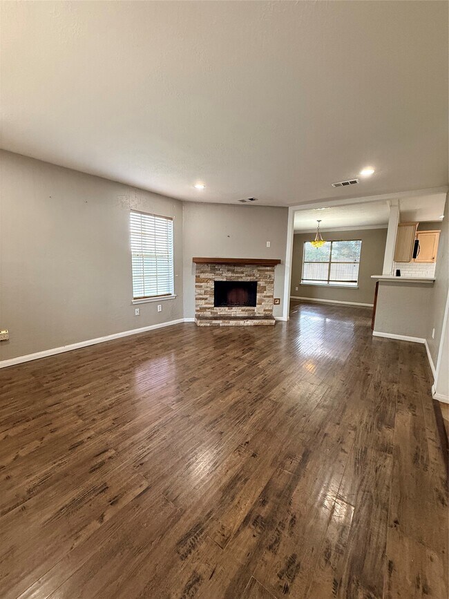 Building Photo - 20823 Camphor Tree Dr