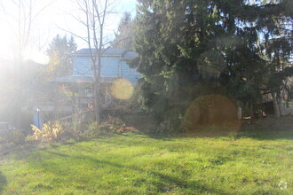 Building Photo - 1574 Coddington Rd