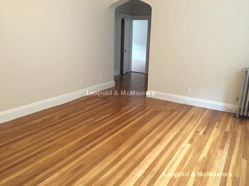 Primary Photo - 98A Longwood Ave