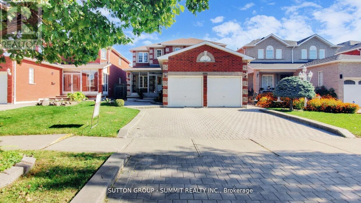 Photo principale - 3391 Grand Park Dr