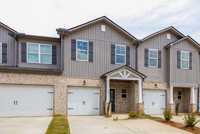 Building Photo - 7574 Discovery Pt Dr NW