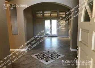 Foto del edificio - 7184 Cloverhill Dr