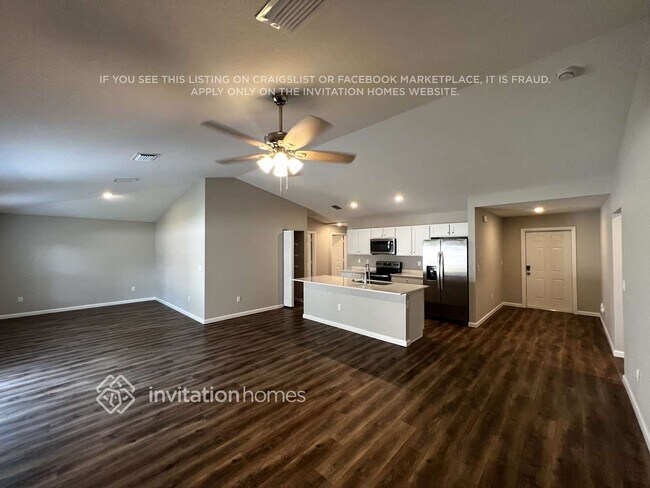 Foto del edificio - 807 SW California Blvd