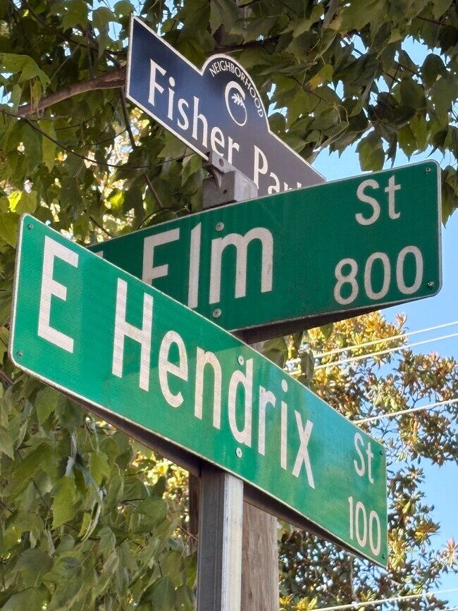 Foto del edificio - Charming Second-Floor Condo in Historic Fi...