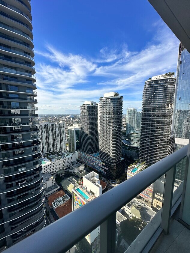 Foto principal - 1010 Brickell Ave