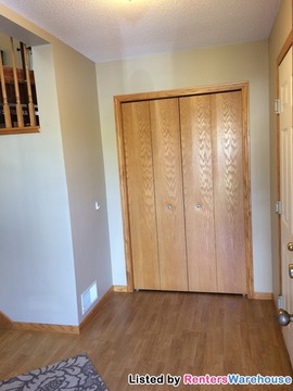 Building Photo - 3166 Crescent Ridge Trl