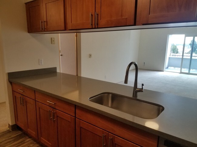 Building Photo - 14023 32nd Ave NE