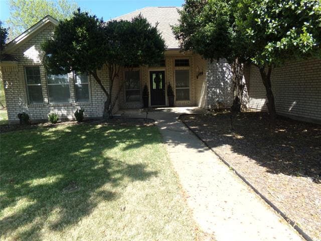 Building Photo - 9313 Ravenswood Rd