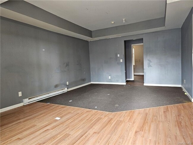 Building Photo - 14 Orange Ln