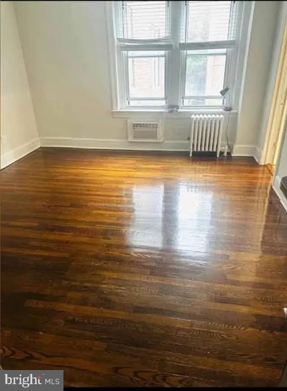 Building Photo - 1954 Columbia Rd NW