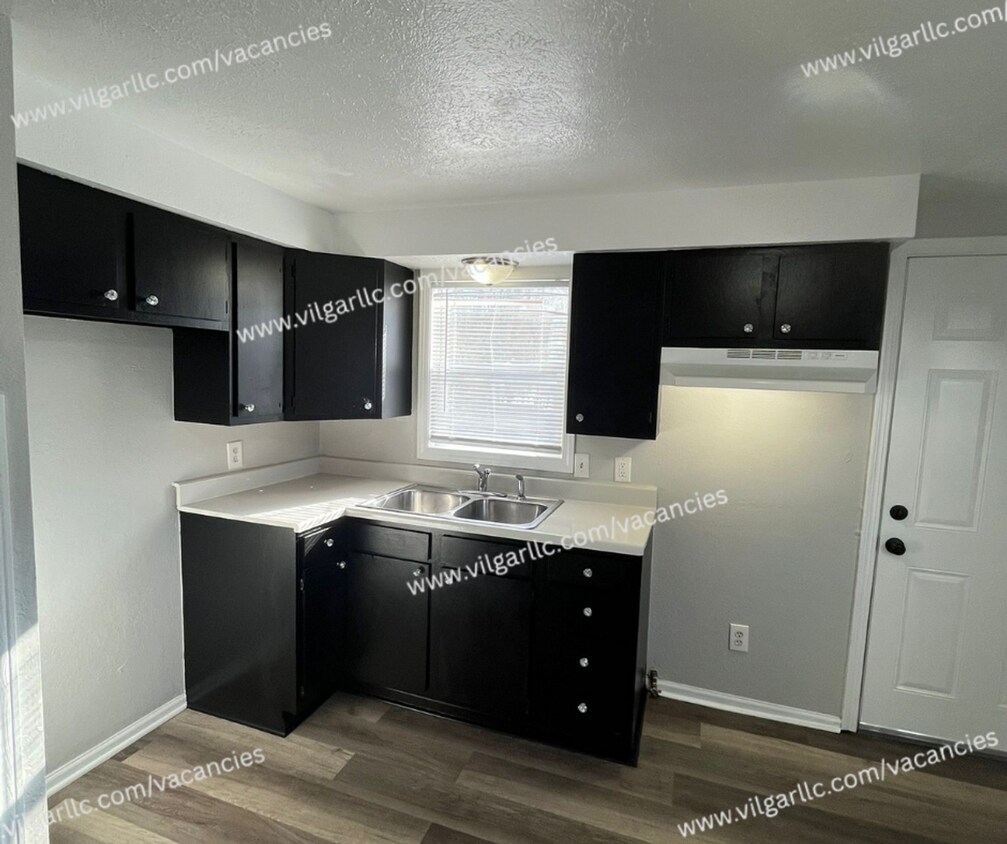 Foto principal - 11-11 McKinley Ave