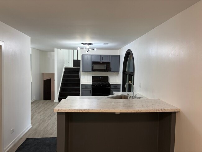 Foto del edificio - 8365 W Lincoln Hwy