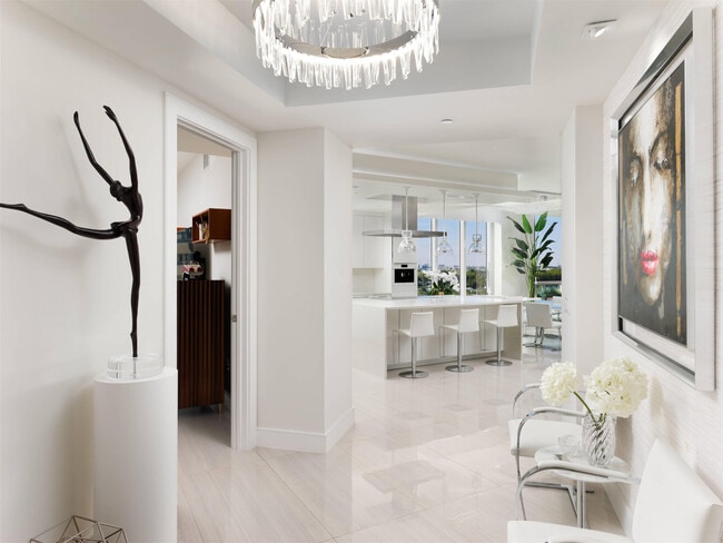 Building Photo - 3730 N Ocean Dr