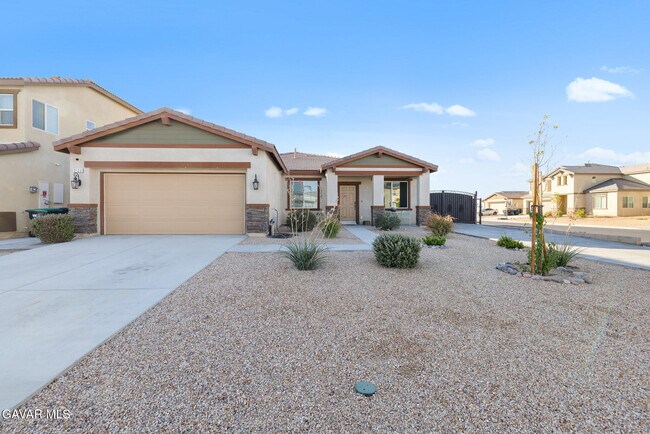 Foto del edificio - 3124 Via Bella Rosa Ave