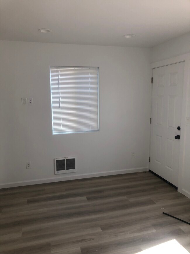 Downstairs bedroom - 795 Amador Ave
