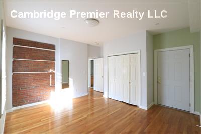 Primary Photo - 103 Orchard St