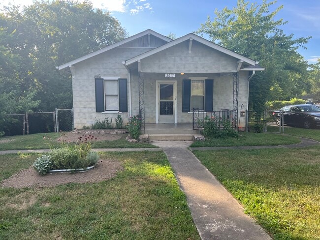 Building Photo - 2617 Forestdale Ave