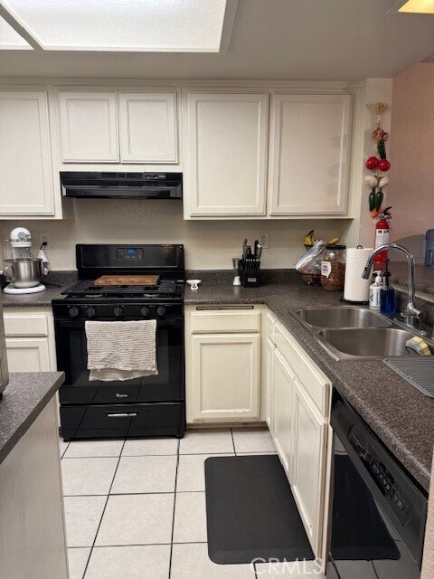 Foto del edificio - 6773 Foxcroft Ct