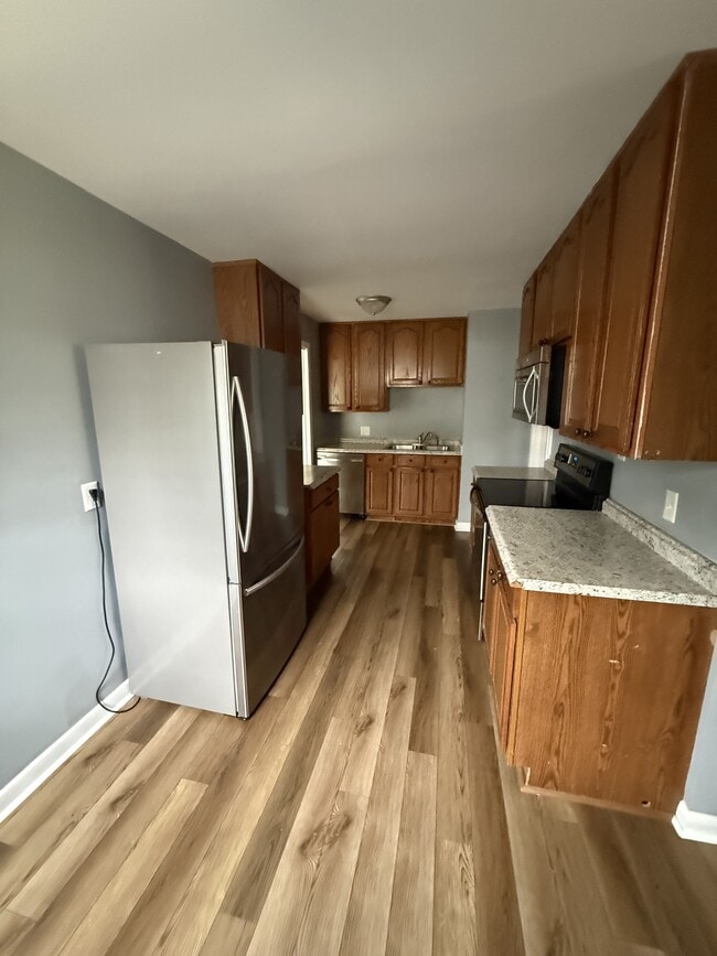 Building Photo - 515 Madison Ave