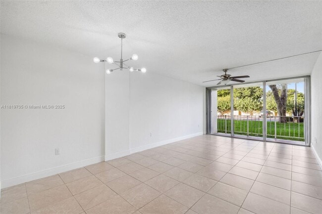 Foto del edificio - 13120 SW 92nd Ave