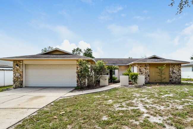 Building Photo - 8564 Cedar Cove Dr