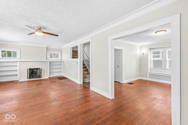 Foto del edificio - 4248 Carrollton Ave