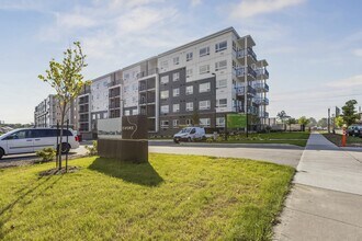 Building Photo - 239 Eden Oak Trail