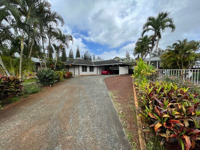 Photo - $3600, 4 BR/2 BA with large parking space,... House