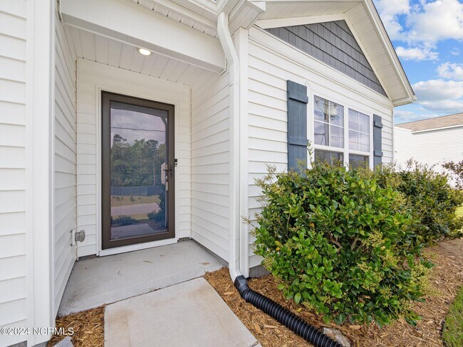 Building Photo - 412 High Ridge Ct