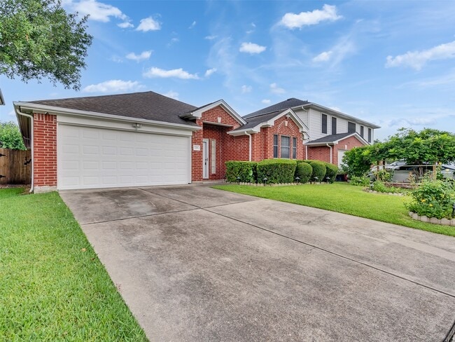 Building Photo - 7211 Canda Ln