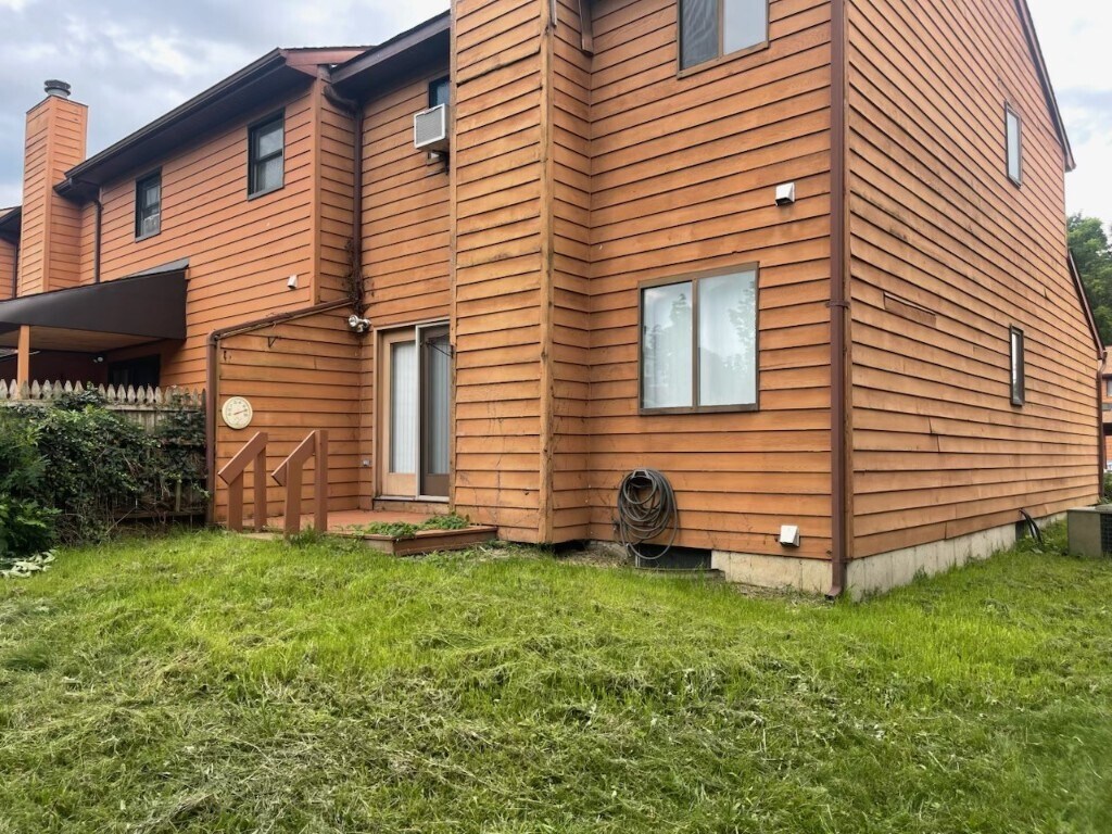 Foto principal - 145 Prospect Ave