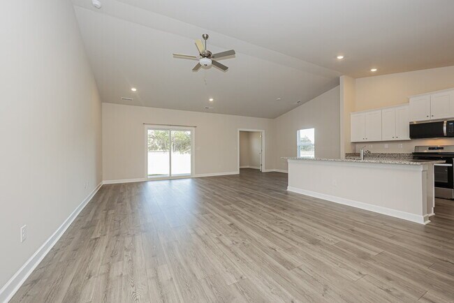 Foto del edificio - 3463 Quintana Dr