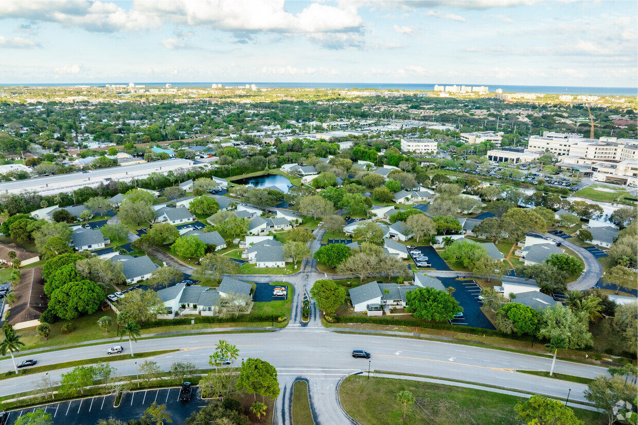 Foto aérea - Jupiter Lakes Villas