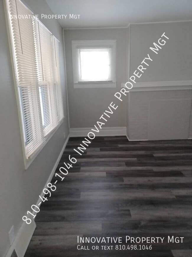 Foto del edificio - 842 E 9th St