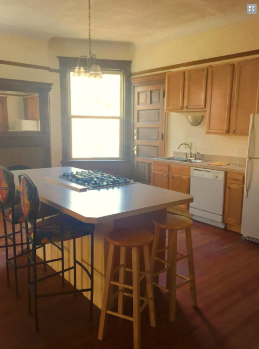 Primary Photo - 2705 Eden Ave
