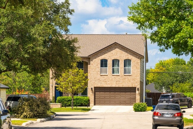 Building Photo - 3603 Blairstone