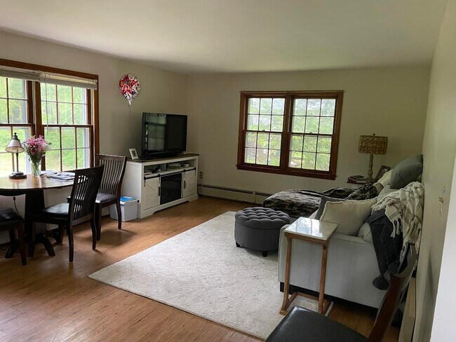 Foto del edificio - 79 Owens Ln
