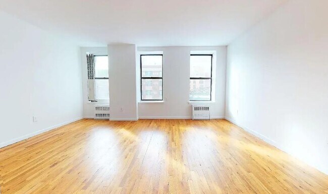 Building Photo - West 116th Street