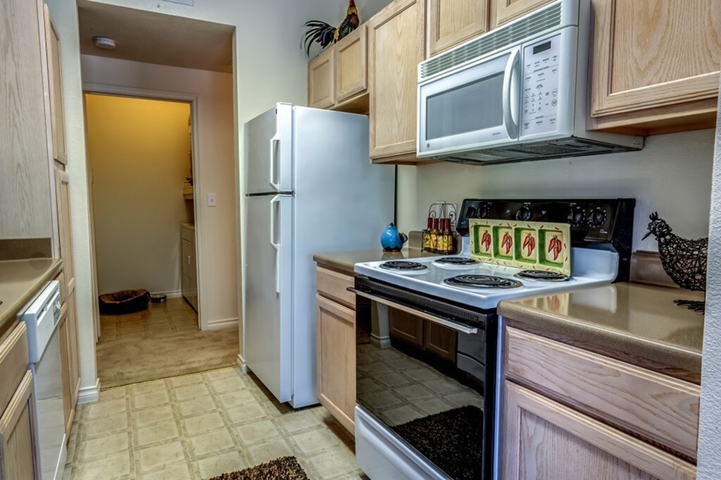 Audubon Lake Apartment Homes Apartments 1019 Kaliste Saloom Rd