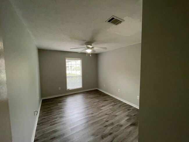 Building Photo - 3/2 House for Rent in Brandon 39047