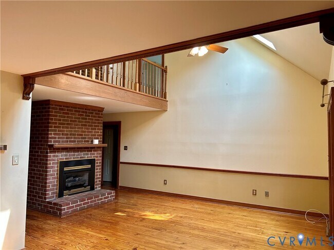 Foto del edificio - 8203 Spring Meadow Rd