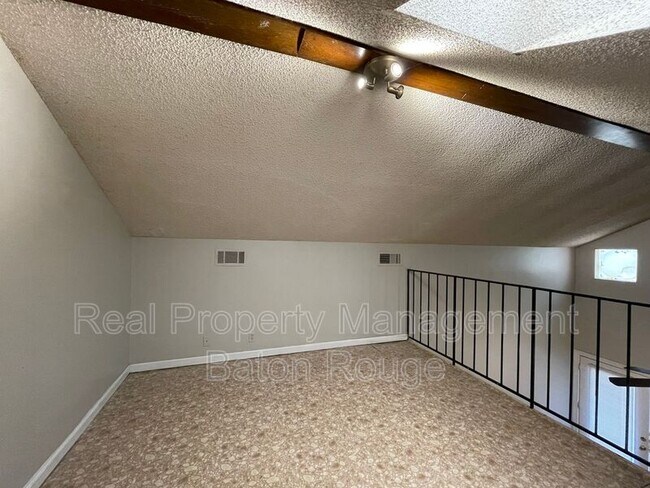 Building Photo - 11615 Sherwood Valley Ct
