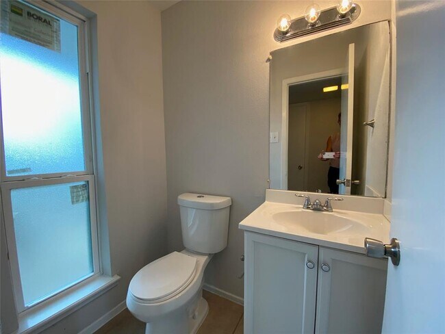 Building Photo - 3623 Rickshaw Dr