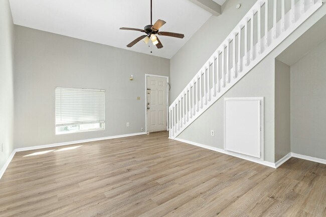 Foto del edificio - 1176 Oregon Ave